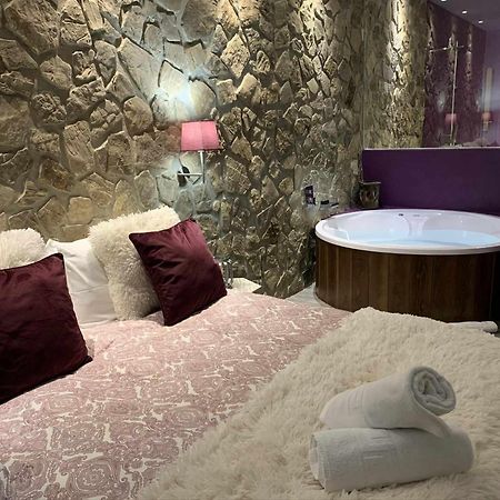 Apartament Loft Mora Benaocaz Zewnętrze zdjęcie
