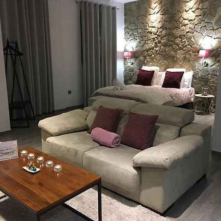 Apartament Loft Mora Benaocaz Zewnętrze zdjęcie