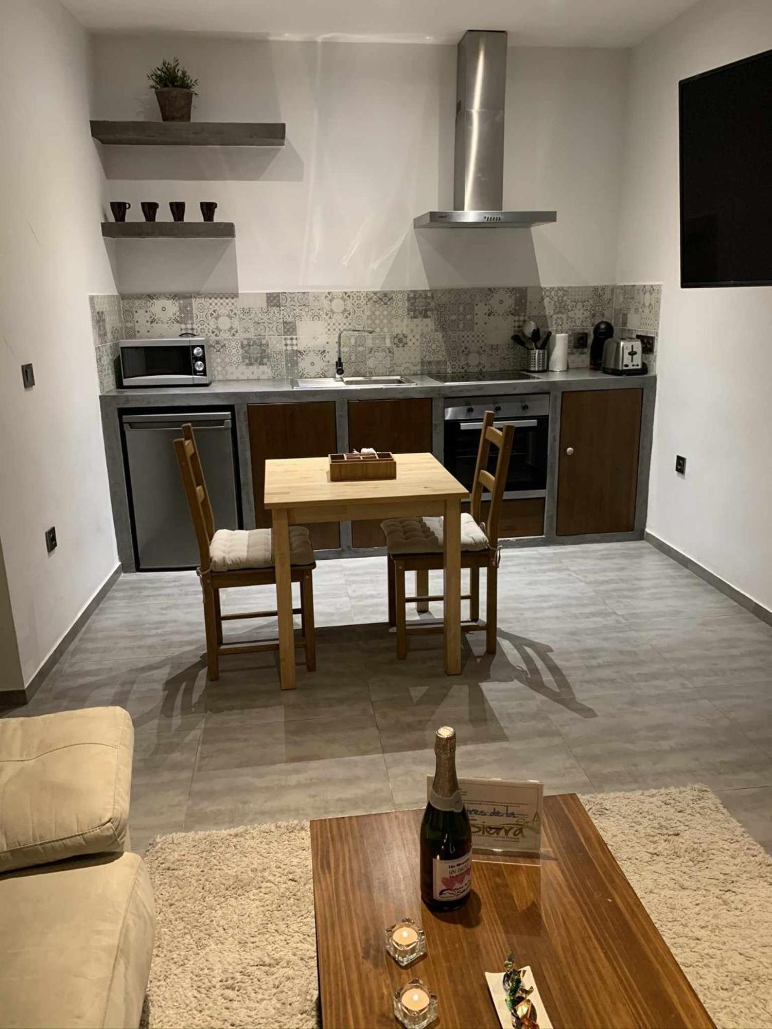 Apartament Loft Mora Benaocaz Zewnętrze zdjęcie